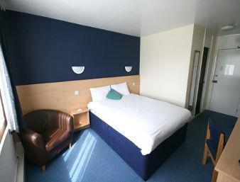 Hotel Ramada South