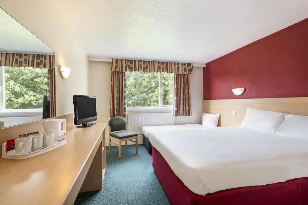 Ramada South 4*